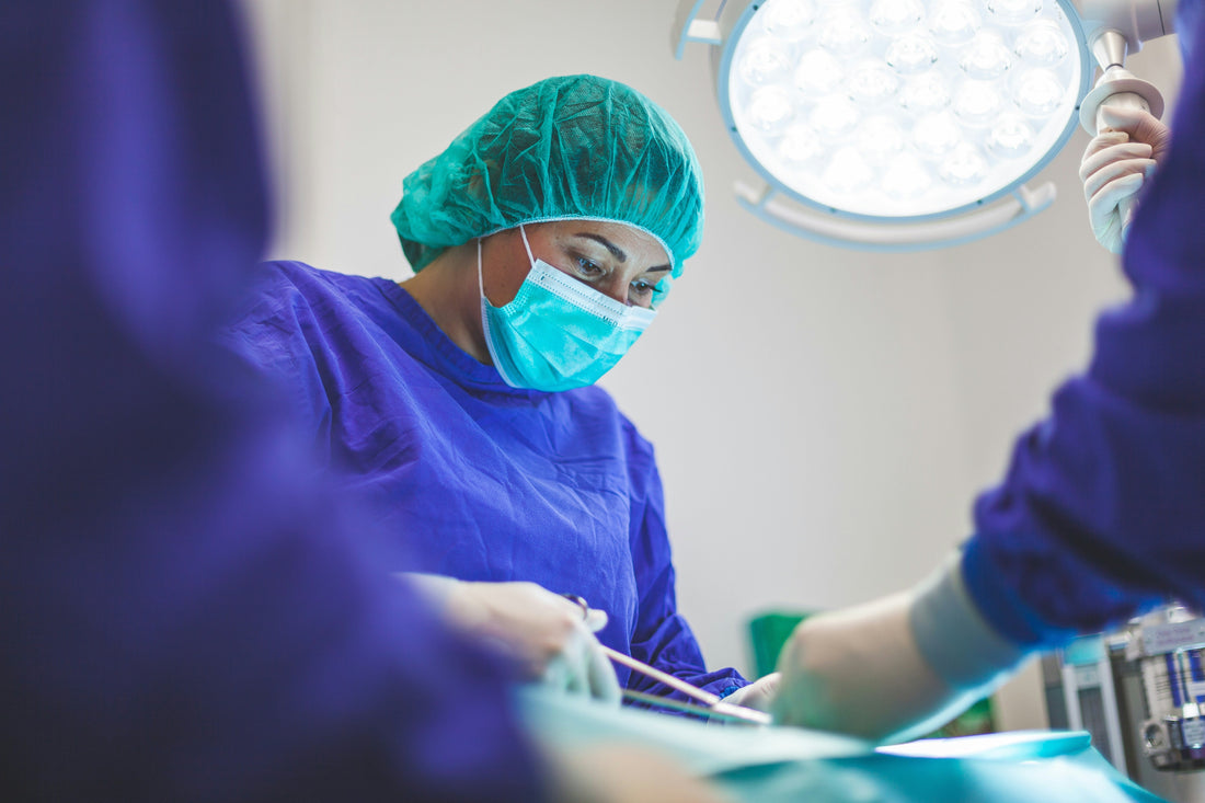 Implant Abutment Crowns: A Dentist’s Guide to Materials, Design and Records