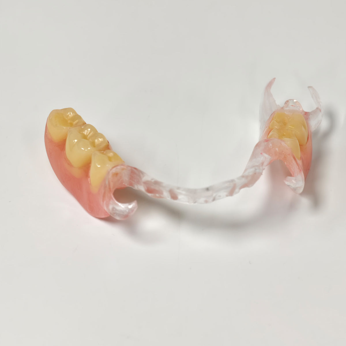 Clear Framework With Acrylic Denture Aesthetic Denture