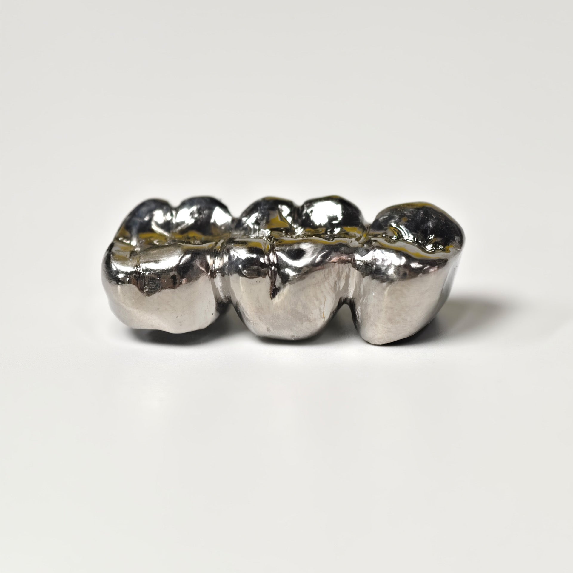 Titanium Crown With Cement Retained