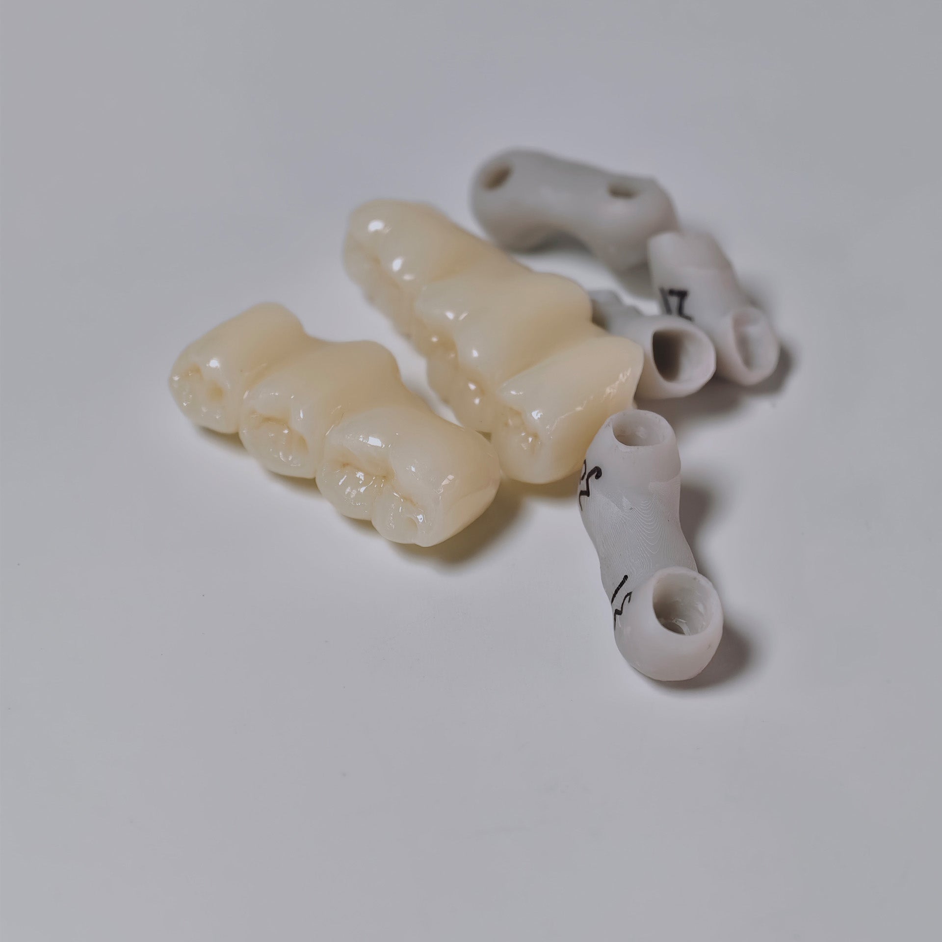 Zirconia Implant Bridges Screwmentable Dental Crown