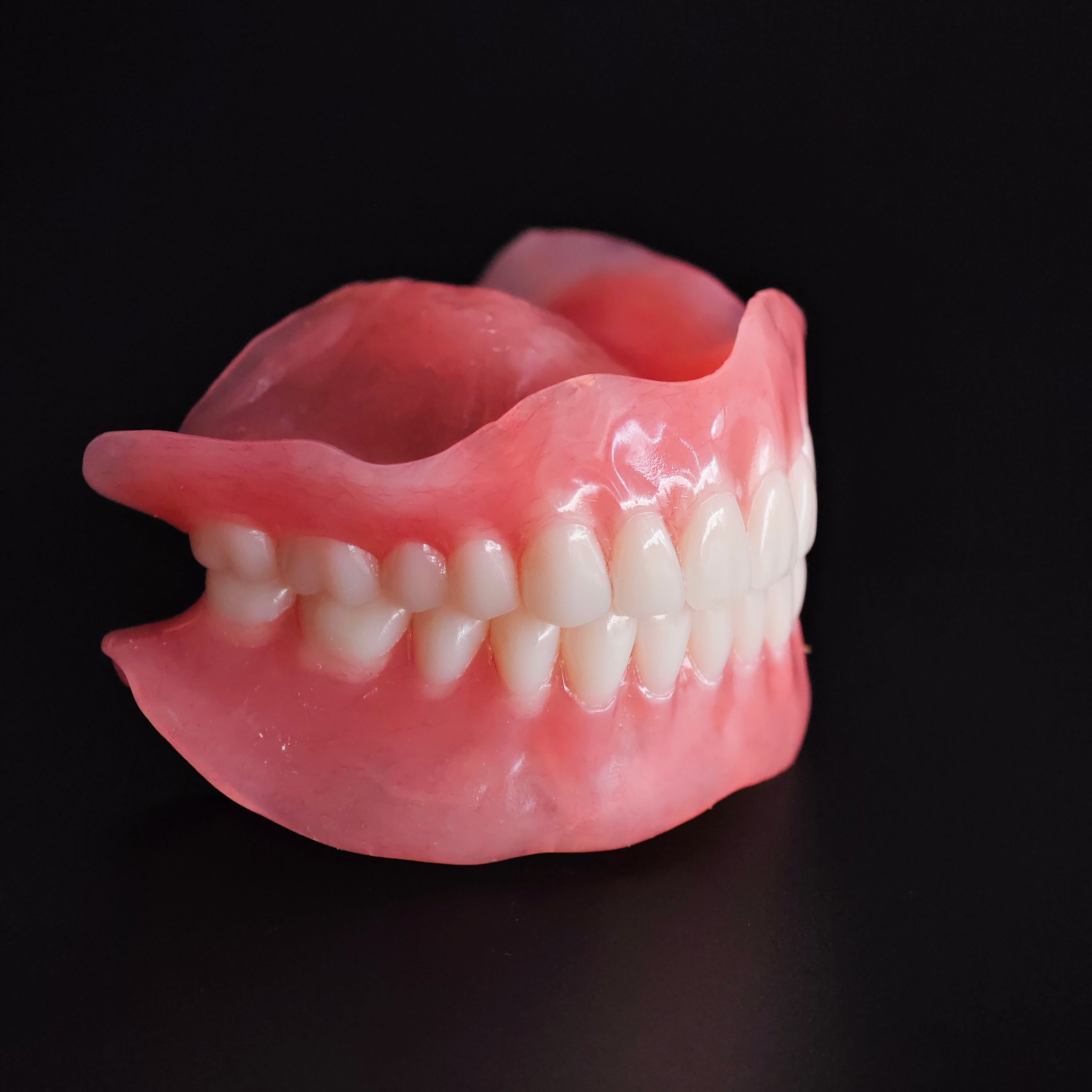 Full-Mouth Acrylic Denture