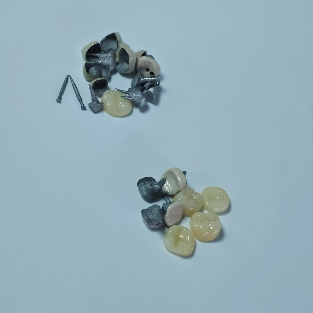 Co - Cr PFM Dental Crowns With Metal Post-And-Core