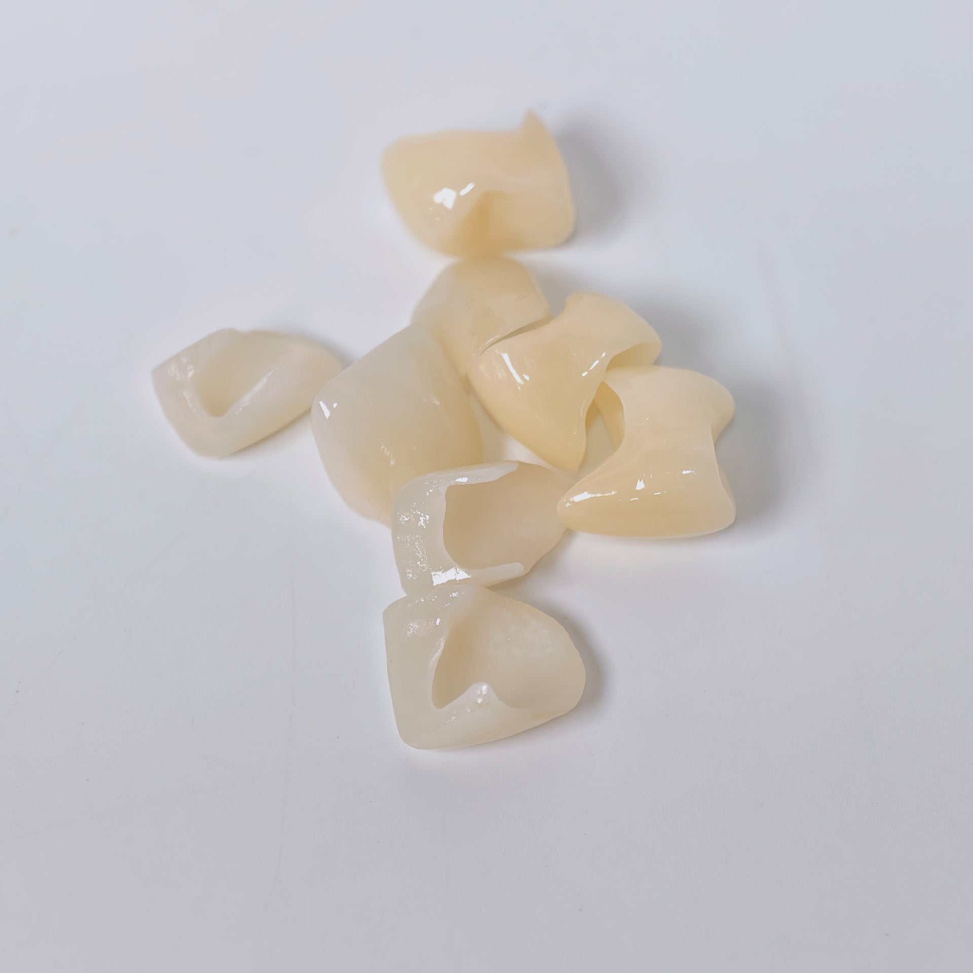 High - Strength Zirconia Crowns And Ceramic Veneers