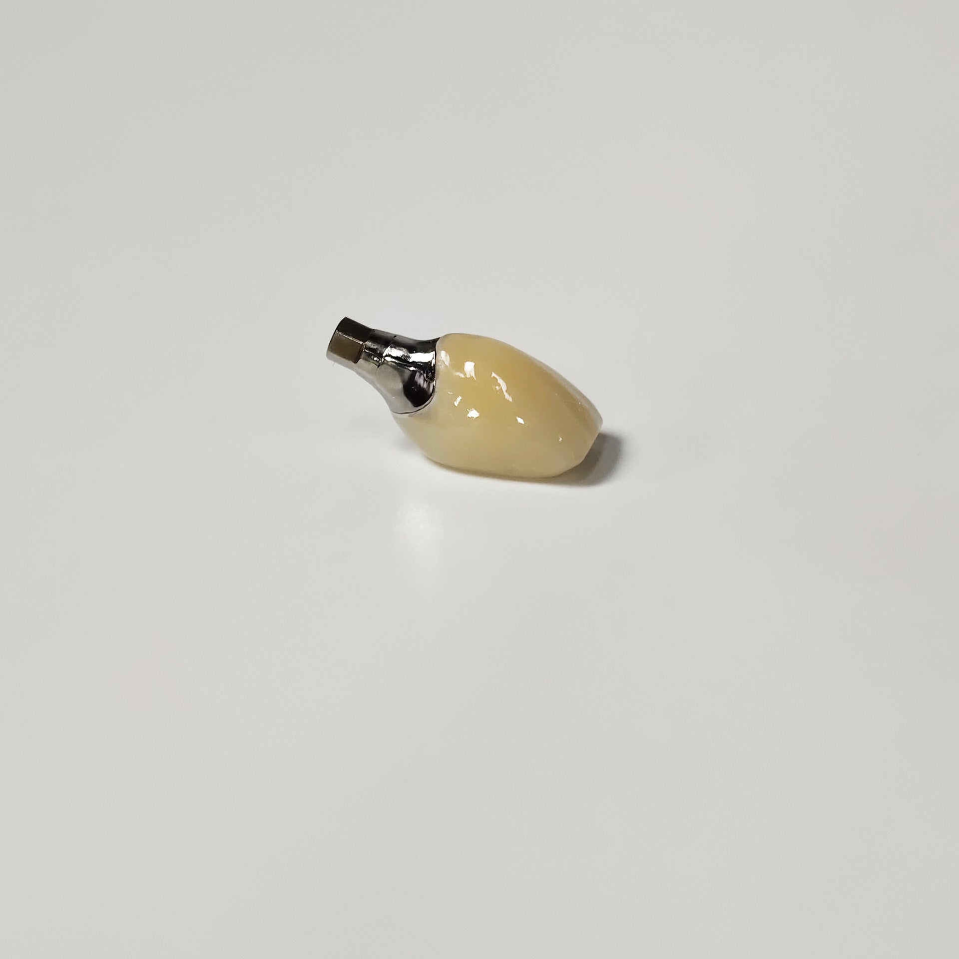 Zirconia Crown With Screw Retained