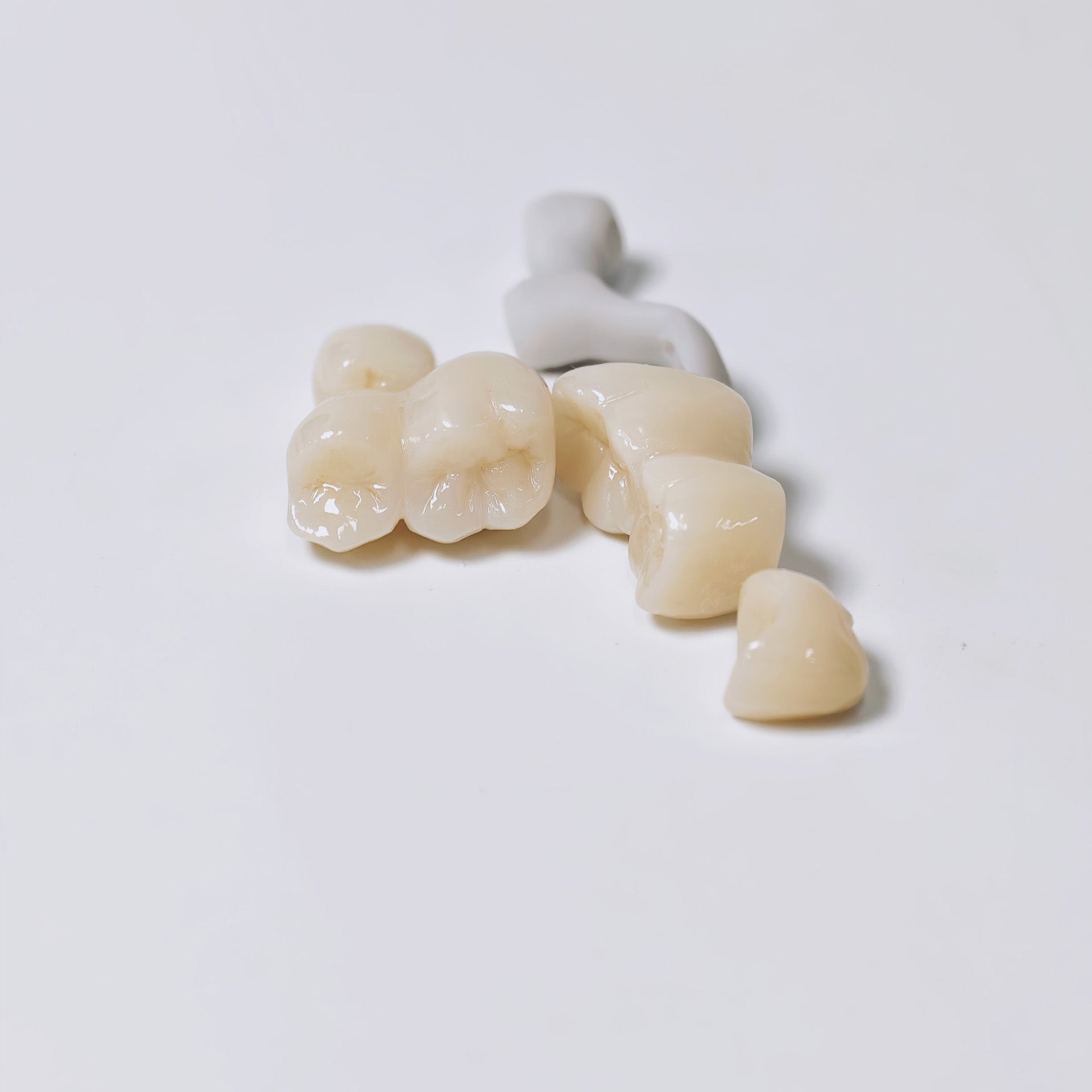 Zirconia Implant Crowns And Bridges Screwmentable Dental Crown