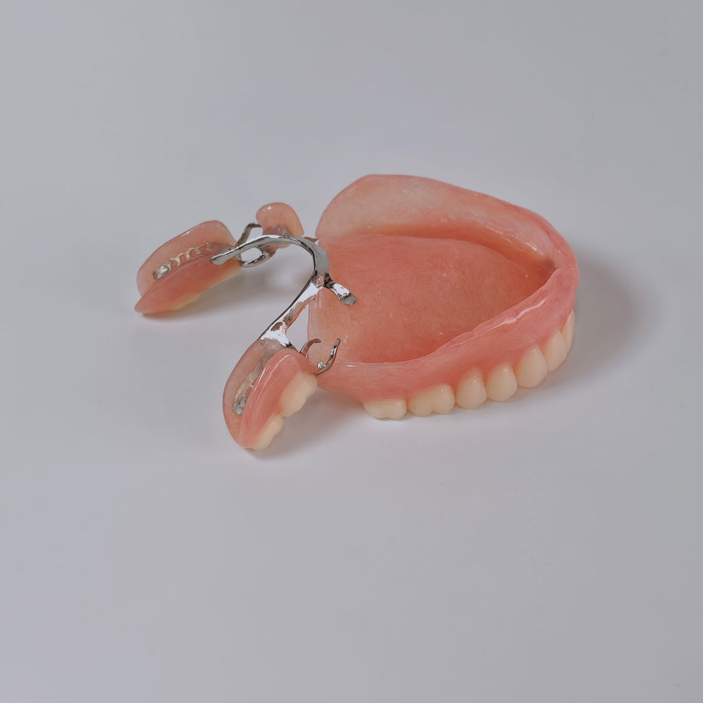 Full-Mouth Acrylic Denture
