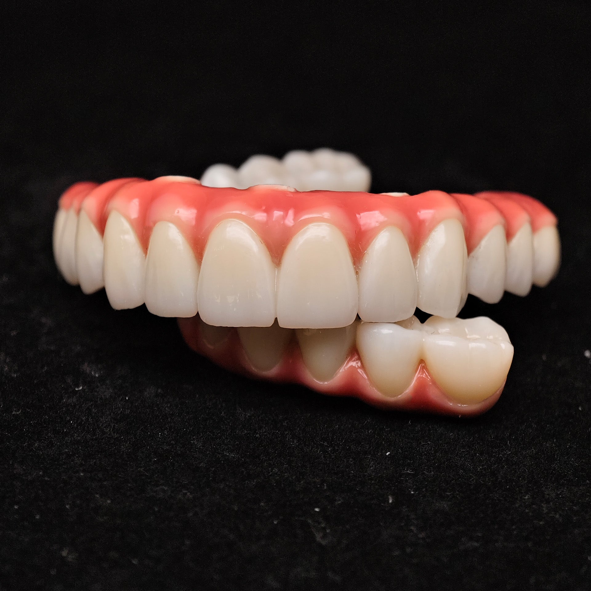 Zirconia-Enamel Hybrid Malo Bridge