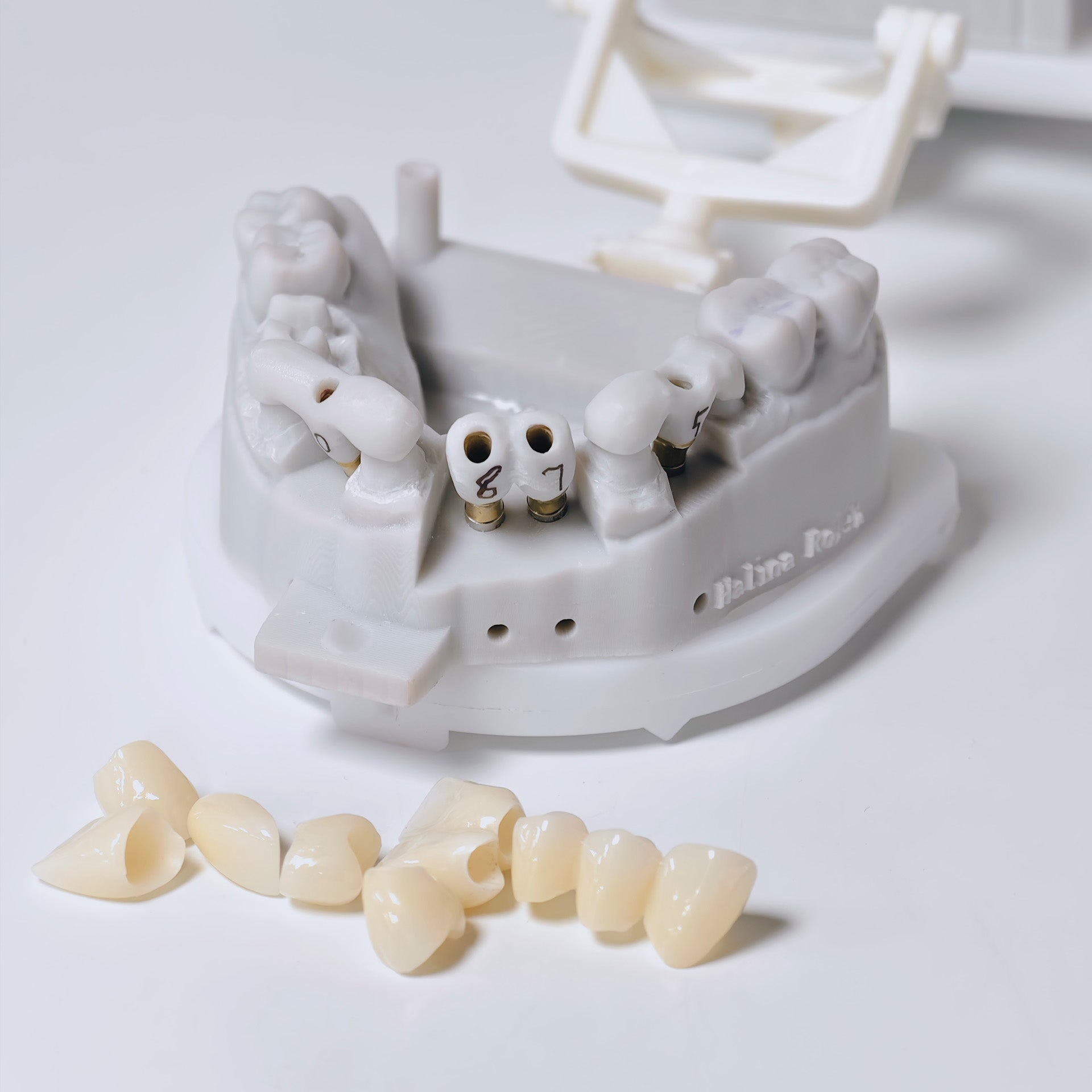 Zirconia Implant Crown And Bridge Screwmentable Dental Crown