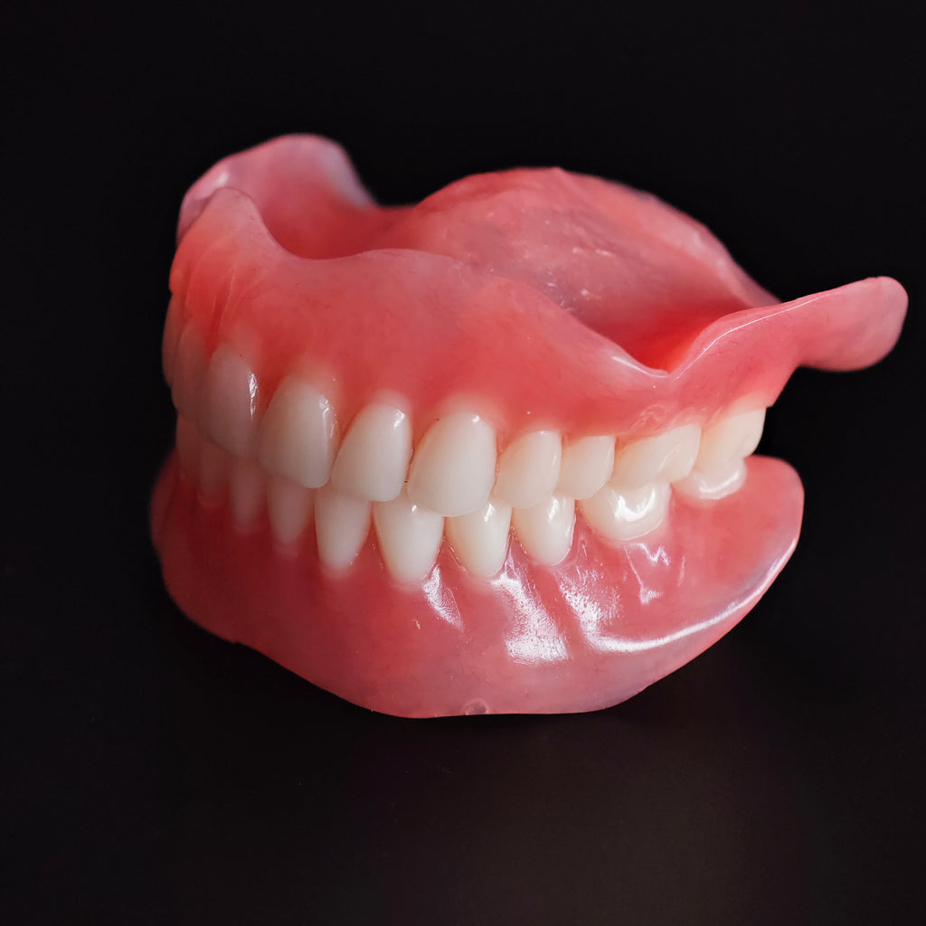 Full-Mouth Acrylic Denture