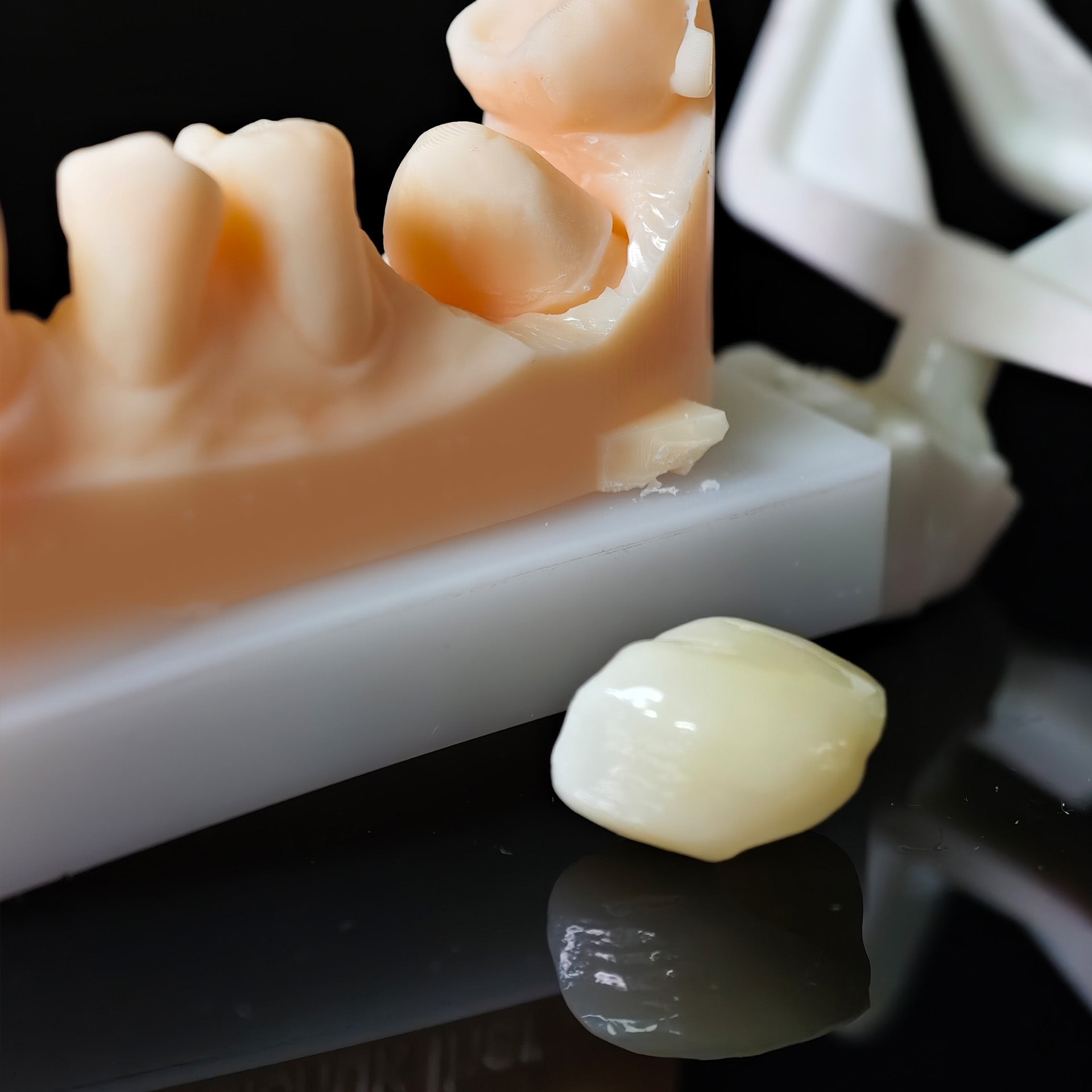 High - Strength Zirconia Dental Crown