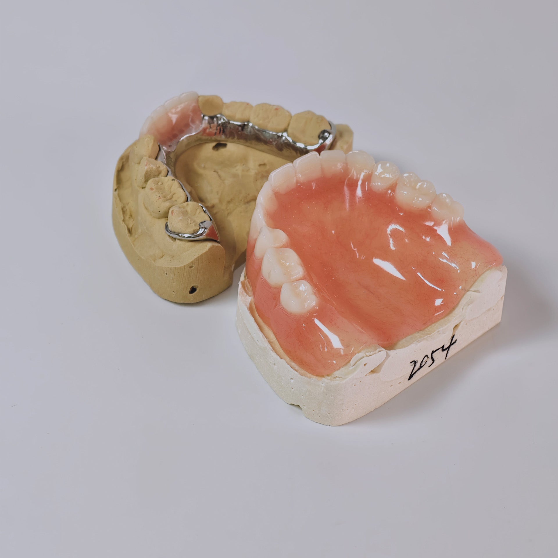 Full-Mouth Acrylic Denture