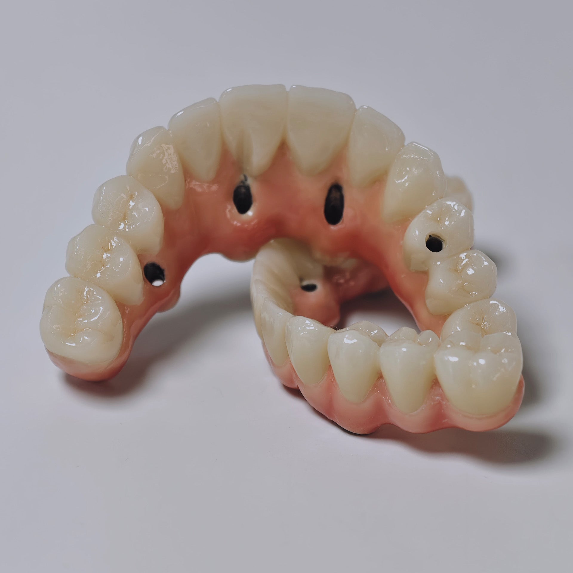 Zirconia-Enamel Hybrid Malo Bridge