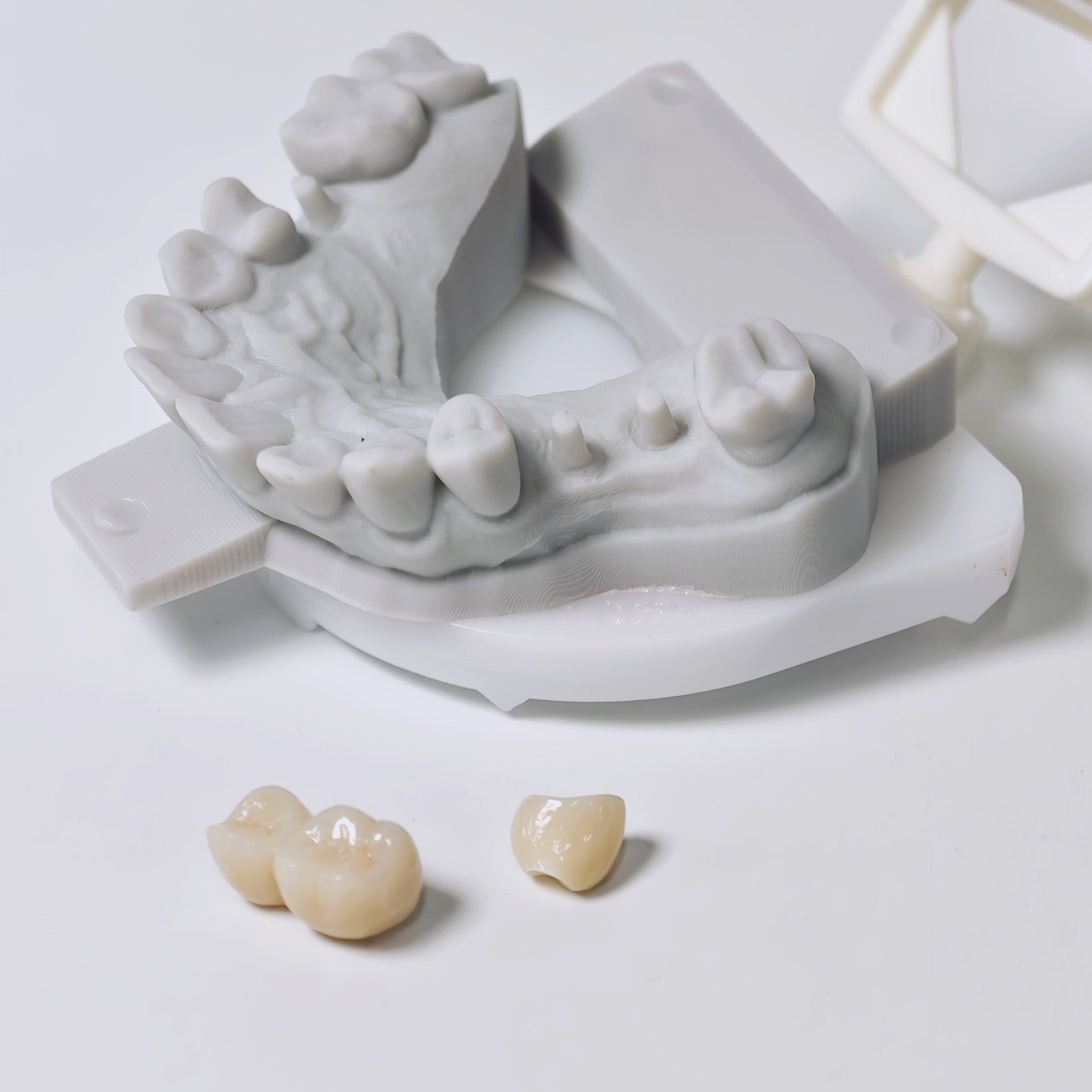 Zirconia Implant Crowns And Bridges Screwmentable Dental Crown