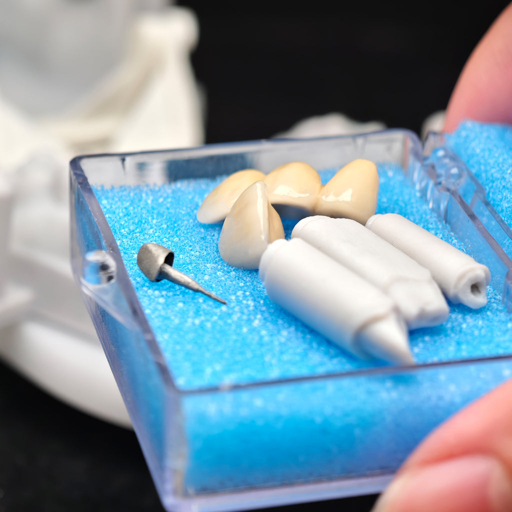 Co - Cr PFM Dental Bridge With Metal Post-And-Core