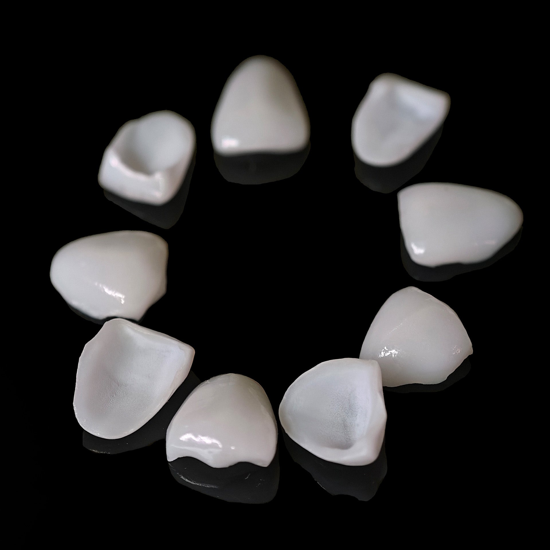 Ultra-Thin Emax Veneer. High Transparency/Translucent, Natural Shade