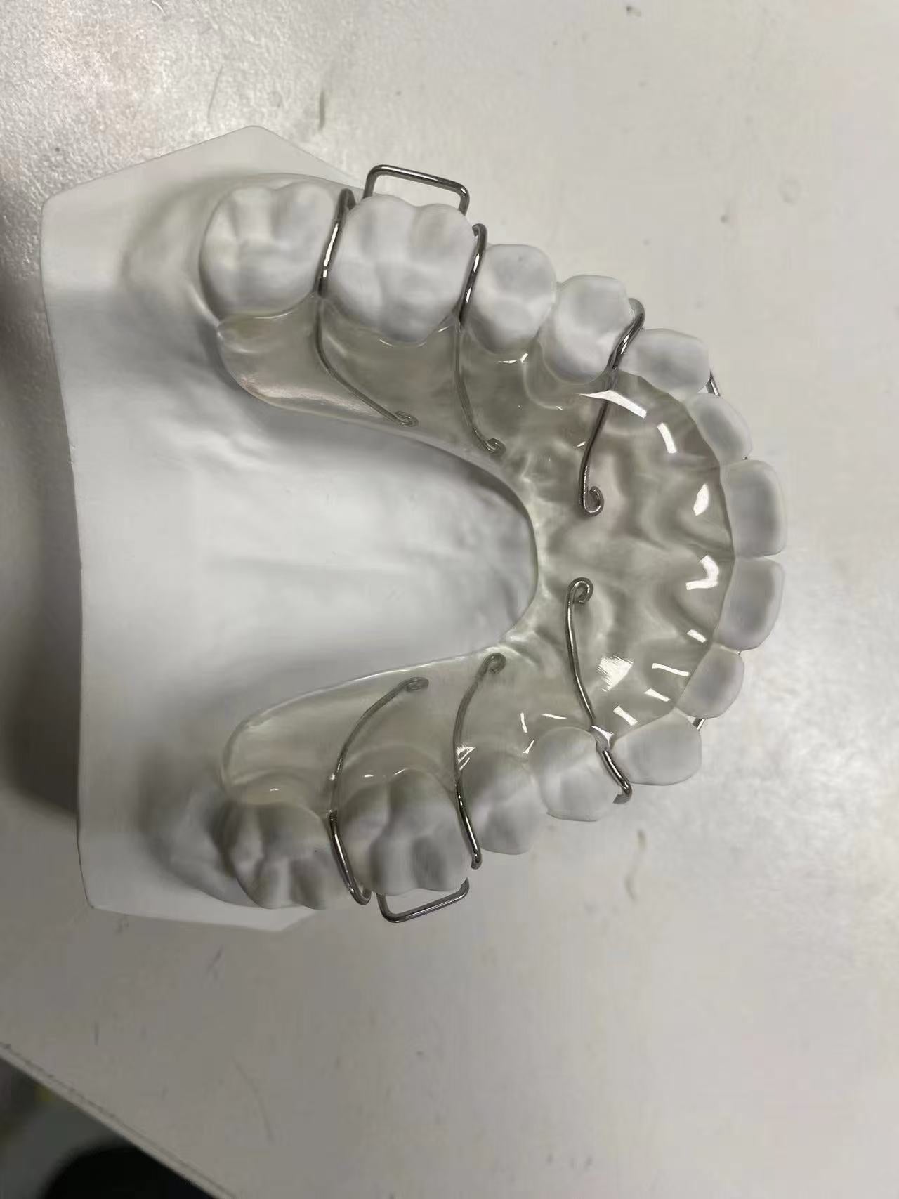 Harry Retainer Available Colors
